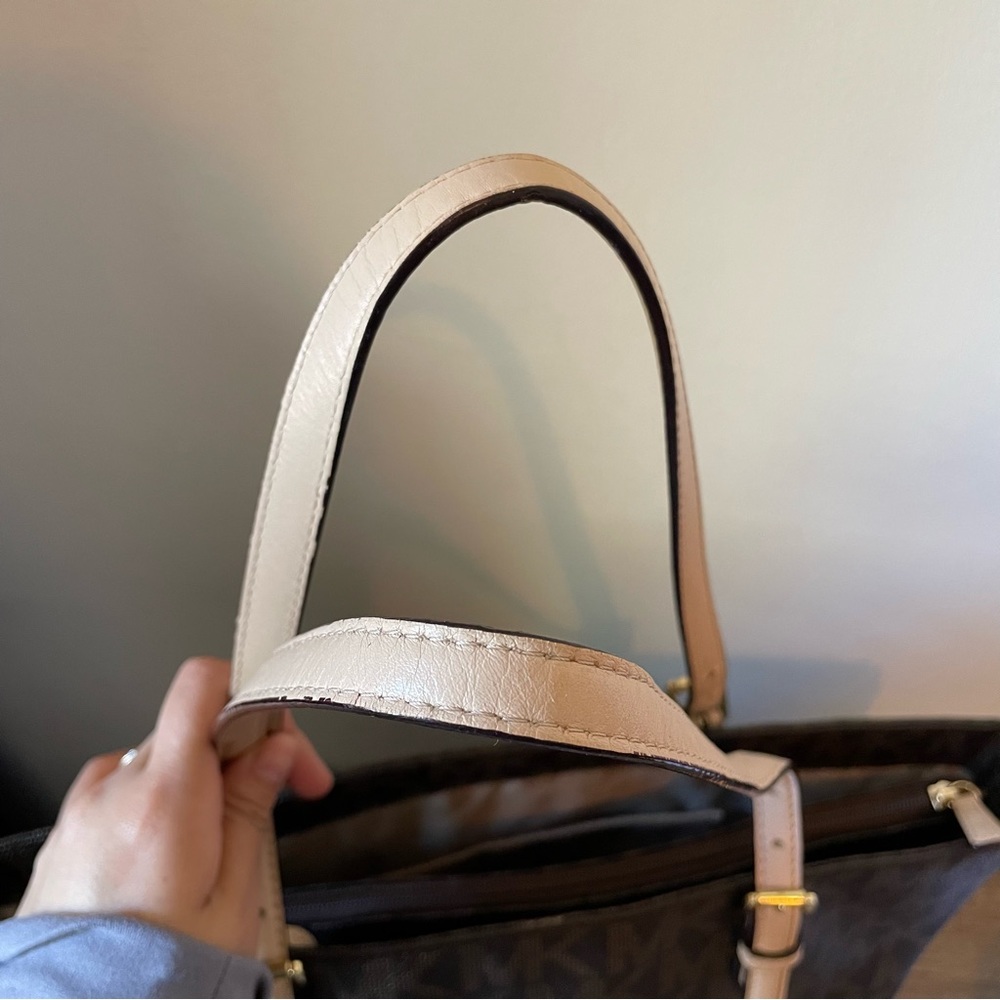 MK Jet Set Bundle - Picture 7 of 16